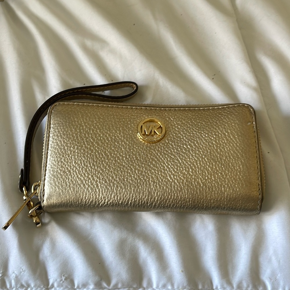 Michael Kors wallet